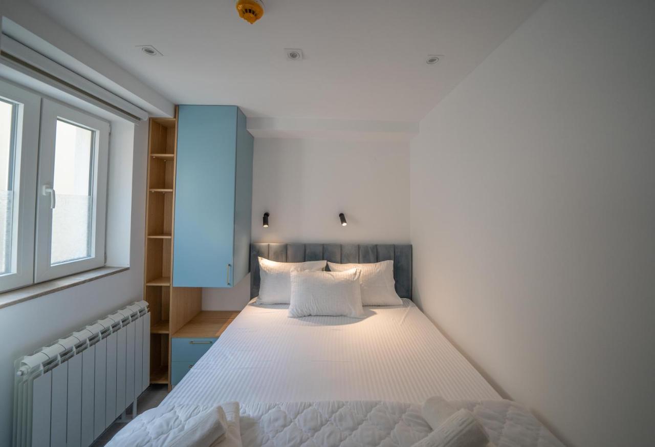 Ocea Studio Apartments Kotor Extérieur photo