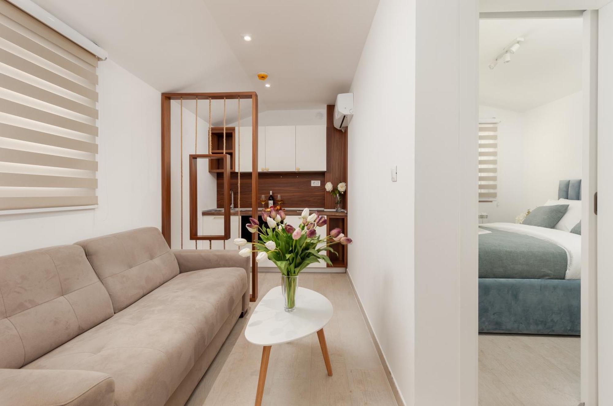 Ocea Studio Apartments Kotor Extérieur photo
