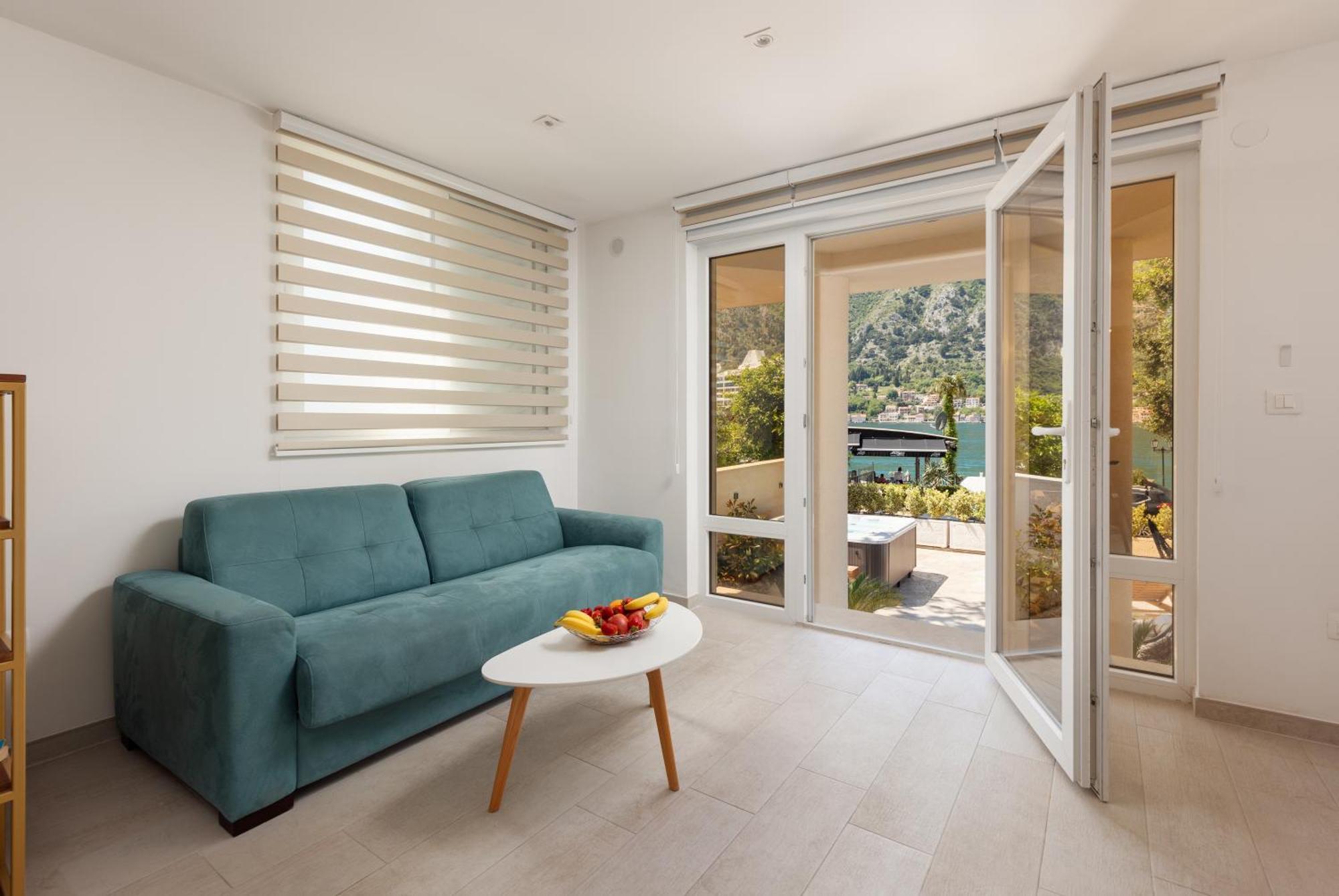 Ocea Studio Apartments Kotor Extérieur photo