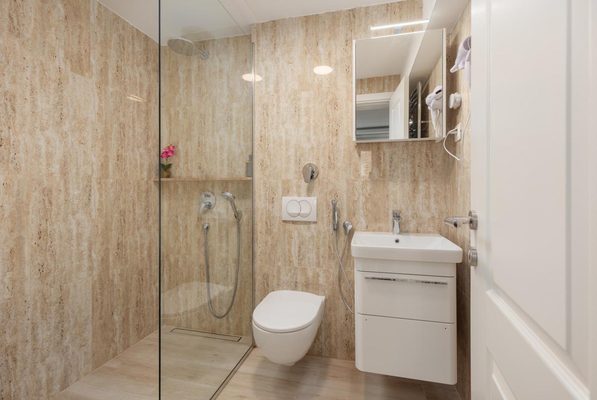 Ocea Studio Apartments Kotor Extérieur photo
