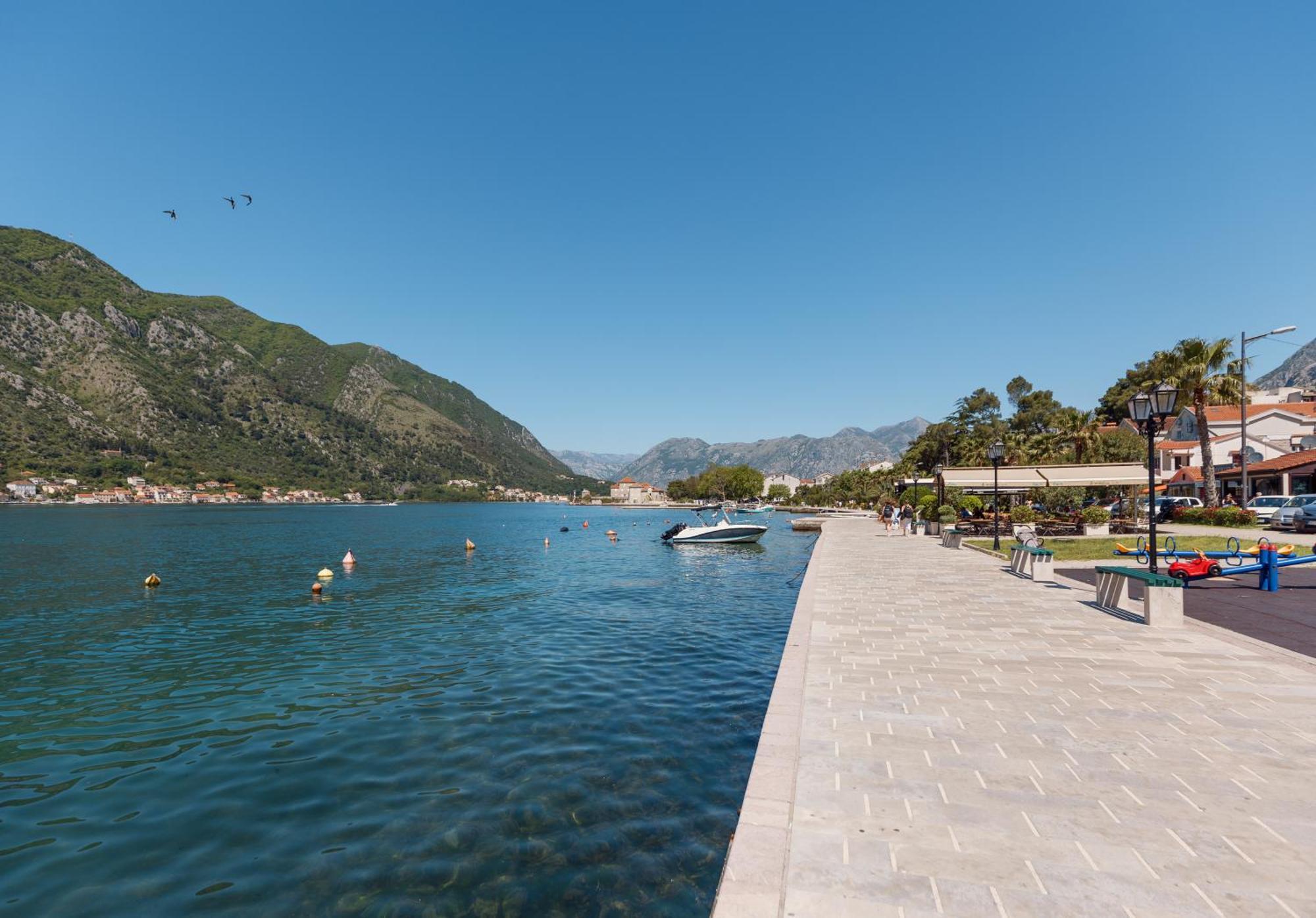 Ocea Studio Apartments Kotor Extérieur photo